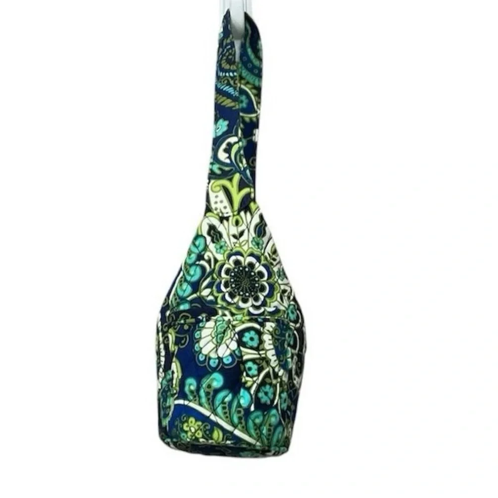 Vera Bradley Retired Rhythm and Blues Quilted Paisley Pattern Shoulder Bag​ - Picture 3 of 9